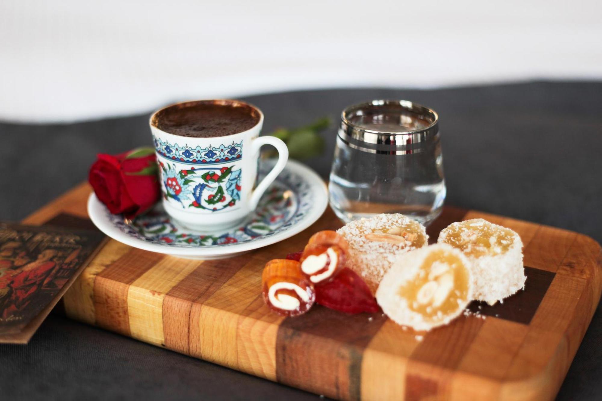 Lime Garden Hotel Istanbul Bagian luar foto