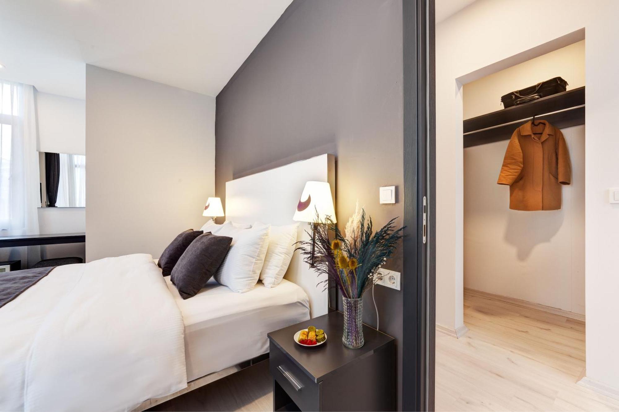 Lime Garden Hotel Istanbul Bagian luar foto